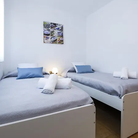 Casa Bruselas 別荘 カンブリルス