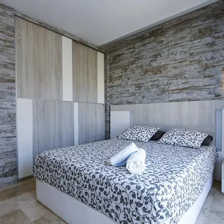Casa Bruselas *