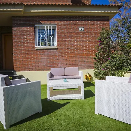 Casa Bruselas Holiday home *