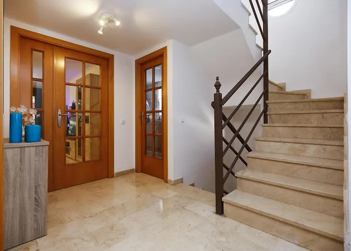 Casa Bruselas Dom wakacyjny Cambrils